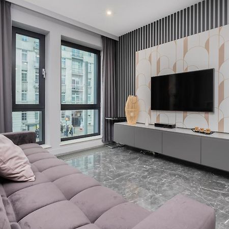 Luxurious Apartment With Two Bedrooms And Parking In Gdynia By Noclegi Renters Exteriör bild