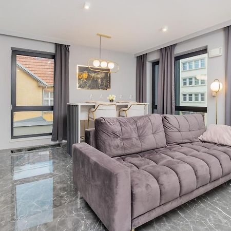 Luxurious Apartment With Two Bedrooms And Parking In Gdynia By Noclegi Renters Exteriör bild